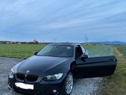 Schwarz Gebraucht 2008 BMW 320 Shadowline Coupé | 11.000 €