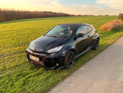 Schwarz Gebraucht 2021 Toyota Yaris Kleinwagen | 23.900 € (Superpreis)