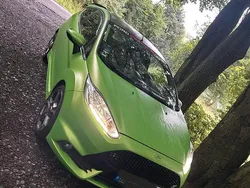 Grün Gebraucht 2014 Ford Fiesta ST Kleinwagen | 7.000 € (Fairer Preis)