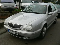 Silber metallic Gebraucht 2003 Lancia Lybra Kombi | 1.188 €