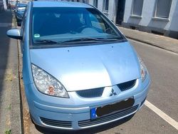 Blau Gebraucht 2006 Mitsubishi Colt Van / Kleinbus | 2.500 € (Fairer Preis)