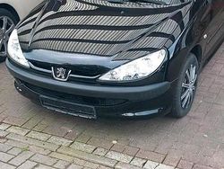 Schwarz Gebraucht 2009 Peugeot 206 Kleinwagen | 2.100 € (Fairer Preis)