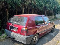Rot Gebraucht 1996 VW Golf III Kleinwagen | 600 € (Superpreis)