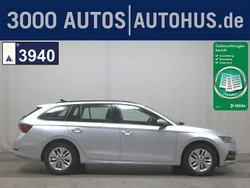 Silber Gebraucht 2021 Skoda Octavia Ambition Kombi | 15.780 € (Guter Preis)