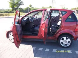 Rot Gebraucht 2000 Mercedes A140 Avantgarde Limousine | 1.500 € (Guter Preis)