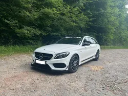 Weiß Gebraucht 2017 Mercedes C43 AMG AMG Limousine | 40.000 €