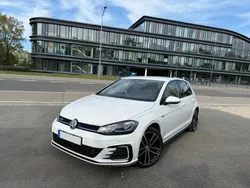 Weiß Gebraucht 2018 VW Golf VII GTE Limousine | 16.000 € (Etwas zu teuer)
