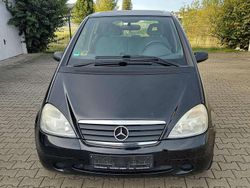 Schwarz Gebraucht 1999 Mercedes A140 Classic Limousine | 700 € (Superpreis)