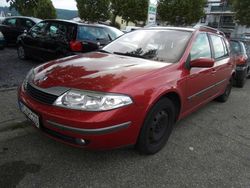 Rot Gebraucht 2003 Renault Laguna GrandTour Expression Kombi | 788 € (Etwas zu teuer)