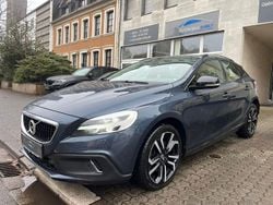 Blau Gebraucht 2018 Volvo V40 CC Pro Kombi | 11.450 € (Guter Preis)