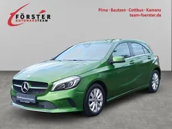 Grün Gebraucht 2016 Mercedes A180 Style Limousine | 15.960 € (Fairer Preis)