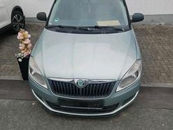Gebraucht 2010 Skoda Fabia Kleinwagen | 2.100 € (Guter Preis)