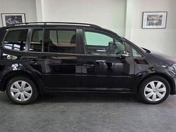 Schwarz Gebraucht 2012 VW Touran Comfortline Van / Kleinbus | 5.990 € (Guter Preis)