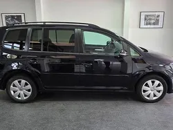 Schwarz Gebraucht 2012 VW Touran Comfortline Van / Kleinbus | 6.990 € (Fairer Preis)