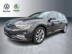 Grau Gebraucht 2022 VW Passat Business Kombi | 27.770 € (Guter Preis)