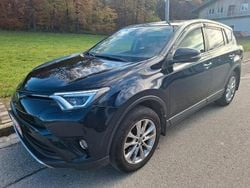 Schwarz Gebraucht 2017 Toyota RAV4 Executive SUV | 14.900 € (Guter Preis)