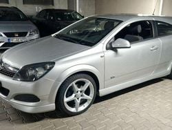 Silber Gebraucht 2011 Opel Astra GTC OPC Coupé | 4.650 € (Fairer Preis)
