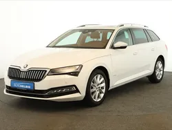 Candyweiss Gebraucht 2020 Skoda Superb Style Kombi | 28.380 € (Fairer Preis)