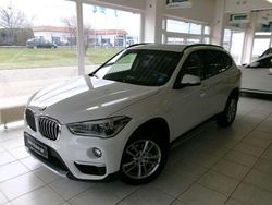 Alpinweiss iii Gebraucht 2017 BMW X1 SUV | 20.990 € (Fairer Preis)