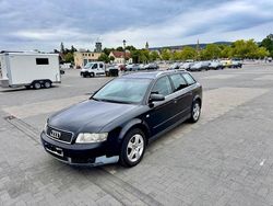 Schwarz Gebraucht 2002 Audi A4 Kombi | 999 €