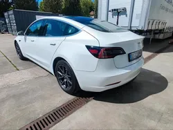 Weiß Gebraucht 2019 Tesla Model 3 Limousine | 18.700 € (Fairer Preis)