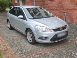 Silber Gebraucht 2008 Ford Focus Limousine | 2.499 € (Fairer Preis)