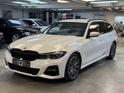 Weiß Gebraucht 2022 BMW 330 M Sport Kombi | 32.999 € (Fairer Preis)