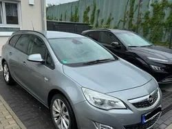 Silber Gebraucht 2012 Opel Astra Kombi | 4.000 € (Guter Preis)