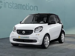 Weiß Gebraucht 2018 Smart ForTwo Electric Drive Cabrio | 11.187 € (Teuer)
