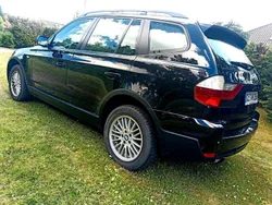 Schwarz Gebraucht 2007 BMW X3 SUV | 7.000 € (Etwas zu teuer)