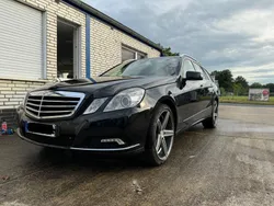 Schwarz Gebraucht 2011 Mercedes E350 Elegance Kombi | 8.300 € (Fairer Preis)