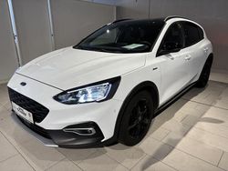 Weiß Gebraucht 2021 Ford Focus Active X Limousine | 16.490 € (Guter Preis)