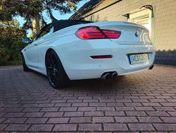 Weiß Gebraucht 2011 BMW 650 Cabriolet Sport Line Cabrio | 16.990 €