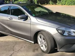 Grau Gebraucht 2013 Mercedes A180 Urban Limousine | 10.180 € (Fairer Preis)