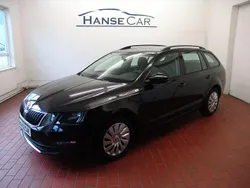 Schwarz Gebraucht 2017 Skoda Octavia Ambition Kombi | 11.890 € (Fairer Preis)