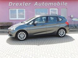 Grau Gebraucht 2016 BMW 218 Active Tourer Basis Van / Kleinbus | 13.999 € (Fairer Preis)