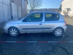 Grau Gebraucht 2007 Renault Clio II Campus Limousine | 1.100 € (Guter Preis)