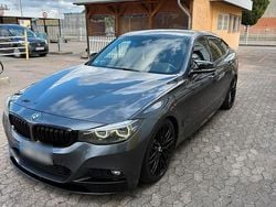 Grau Gebraucht 2019 BMW 335 Limousine | 17.900 € (Superpreis)