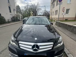 Schwarz Gebraucht 2012 Mercedes C200 Limousine | 12.000 €