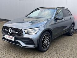 Grau Gebraucht 2019 Mercedes GLC300 AMG SUV | 35.450 € (Fairer Preis)