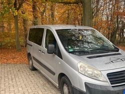 Silber Gebraucht 2008 Fiat Scudo Van | 2.990 €