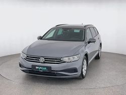 Grau Gebraucht 2022 VW Passat Basis Kombi | 26.970 € (Fairer Preis)