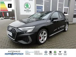 Mythosschwarz (metallic) Gebraucht 2024 Audi A3 Sportback S-Line Limousine | 38.990 € (Fairer Preis)