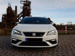 Weiß Gebraucht 2018 Seat Leon ST FR Kombi | 17.400 € (Etwas zu teuer)