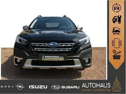 Schwarz (crystal black silica) Gebraucht 2025 Subaru Outback Platinum SUV | 44.491 € (Fairer Preis)