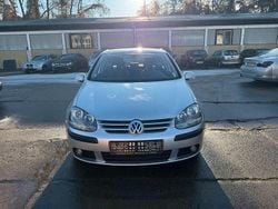 Silber Gebraucht 2004 VW Golf V Comfortline Limousine | 5.900 € (Fairer Preis)