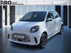 Weiß Gebraucht 2021 Smart ForFour Electric Drive Kleinwagen | 8.290 € (Guter Preis)