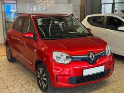 Feuerrot Gebraucht 2022 Renault Twingo Intens Kleinwagen | 12.990 € (Fairer Preis)