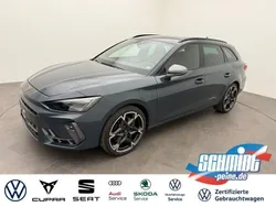 Blau Gebraucht 2024 Cupra Leon VZ Kombi | 39.900 € (Guter Preis)