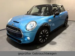 Blau Gebraucht 2016 Mini Cooper SD Kleinwagen | 11.999 € (Guter Preis)